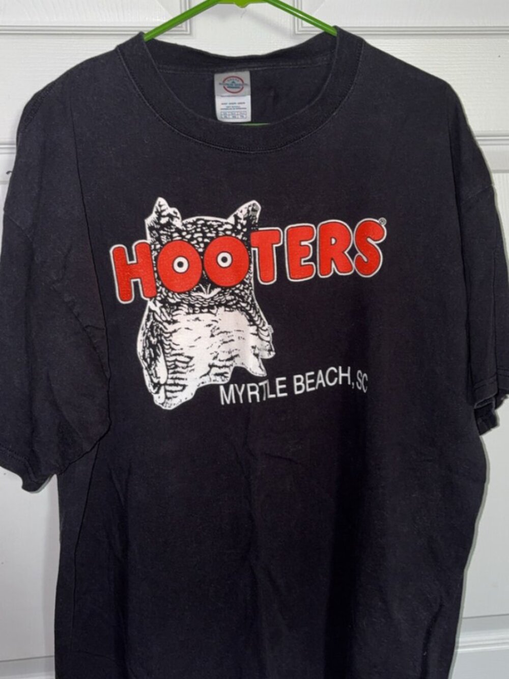 Hooters Myrtle Beach Black T-Shirt XL - "Delightfully Tacky"